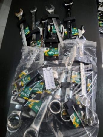 CONJUNTO DE 24 CHAVES COMBINADAS BOCA / LUNETA