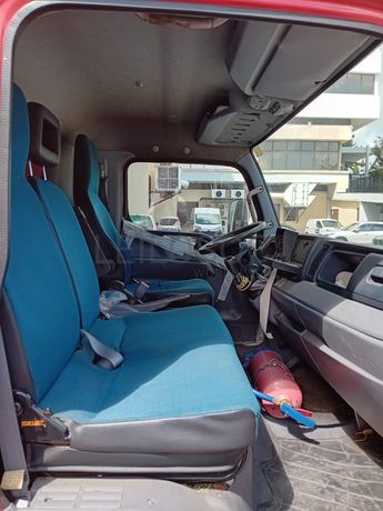 Mitsubishi Canter FE4P10-02 · Ano 2012