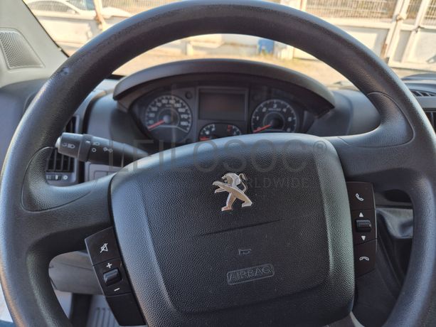 Peugeot Boxer · Ano 2021