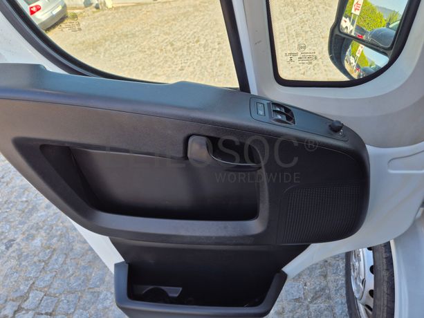 Peugeot Boxer · Ano 2021