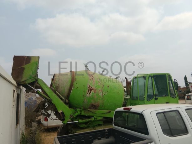 Autobetoneira Merlo DBM3500EV