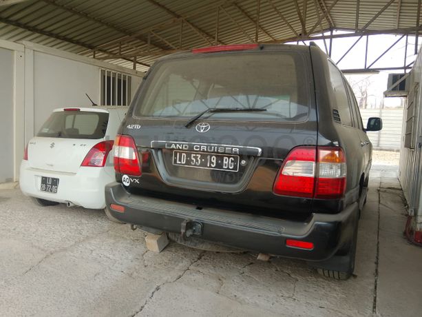 Toyota Land Cruiser VX