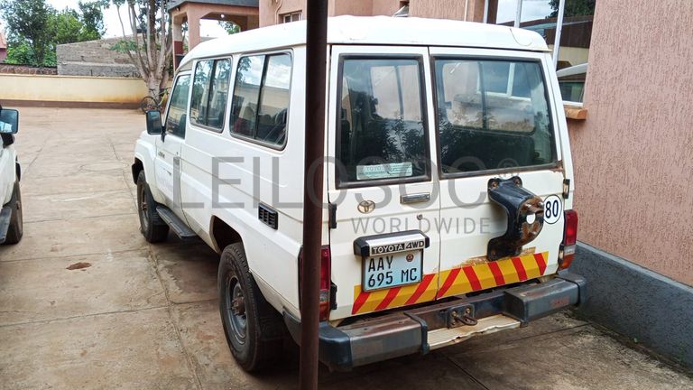 Toyota Land Cruiser
