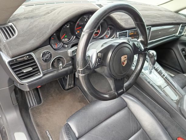 Porsche Panamera · Diesel · Ano 2011