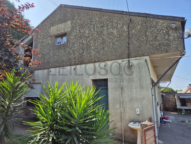 Moradia V4 · Vila de Cucujães, Oliveira de Azeméis