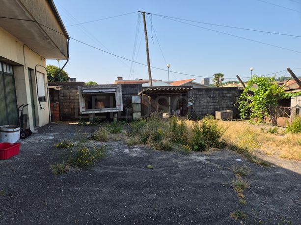 Moradia V4 · Vila de Cucujães, Oliveira de Azeméis