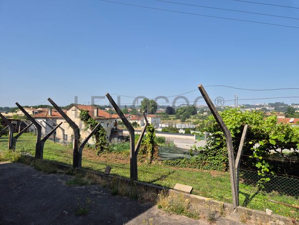 Moradia V4 · Vila de Cucujães, Oliveira de Azeméis