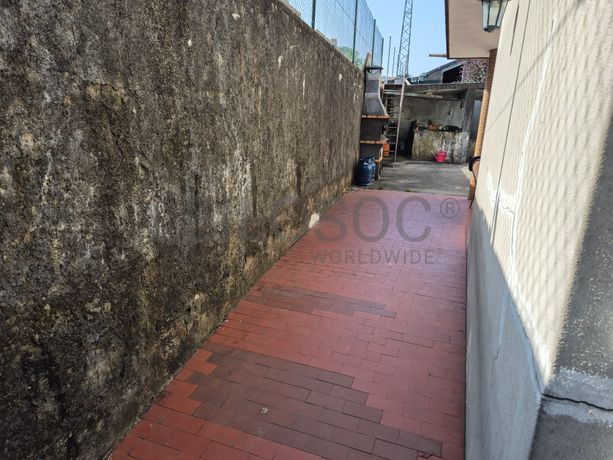 Moradia V4 · Vila de Cucujães, Oliveira de Azeméis