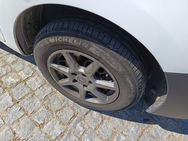 Renault Kangoo · Ano 2015