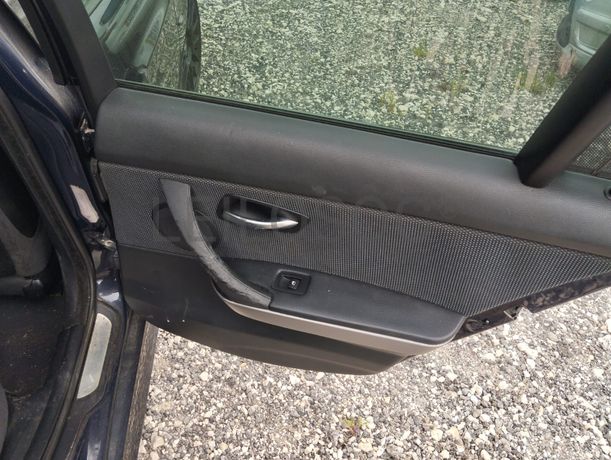 BMW 318d · Ano 2008