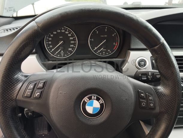 BMW 318d · Ano 2008