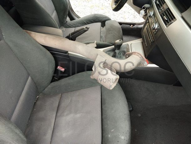 BMW 318d · Ano 2008