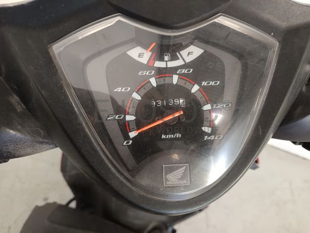 HONDA Vision NSC 110 · Ano 2013