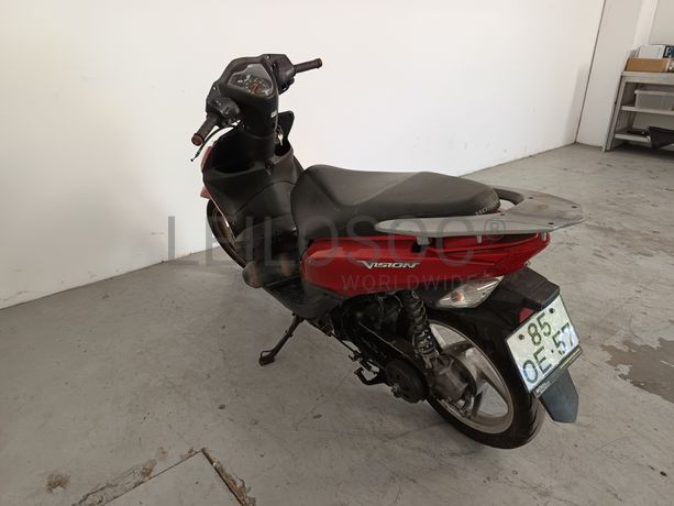 HONDA Vision NSC 110 · Ano 2013
