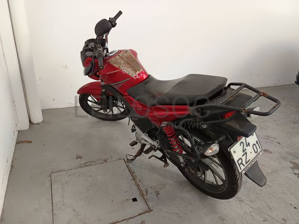HONDA CB 125 F · Ano 2016