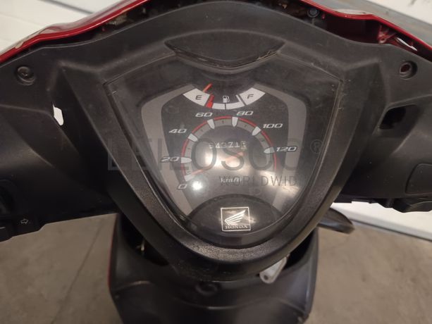 HONDA Vision NSC 110 · Ano 2012