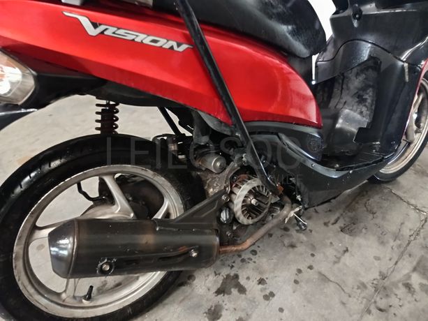 HONDA Vision NSC 110 · Ano 2013