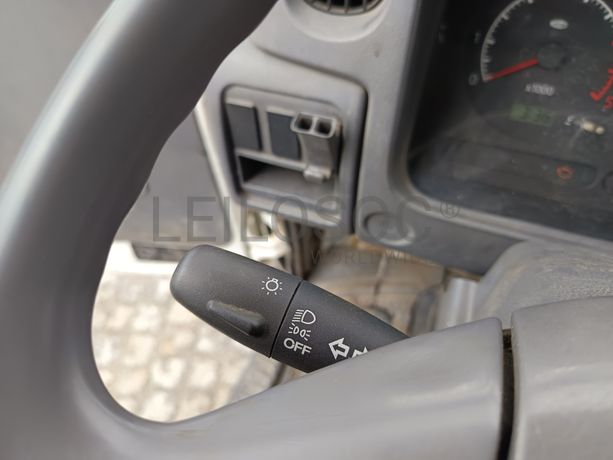 Nissan Cabstar Com Plataforma Elevatória · Ano 2007