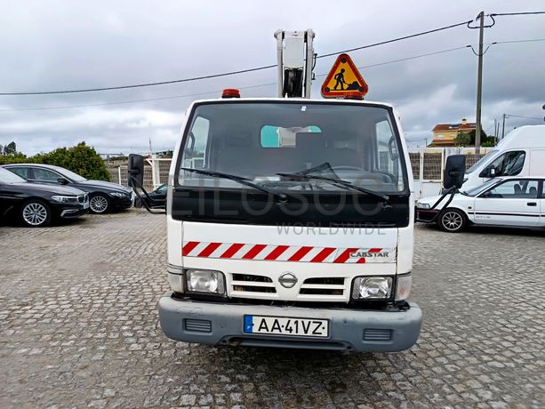 Nissan Cabstar Com Plataforma Elevatória · Ano 2007