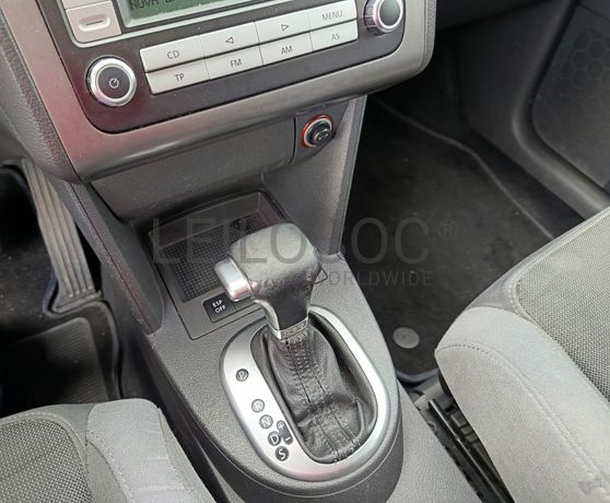 Volkswagen Touran · 7 Lugares · Ano 2007