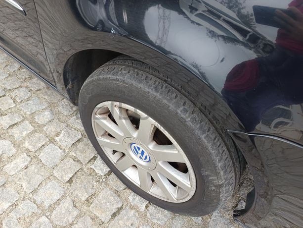 Volkswagen Touran · 7 Lugares · Ano 2007