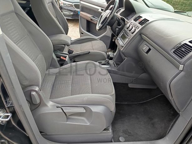 Volkswagen Touran · 7 Lugares · Ano 2007