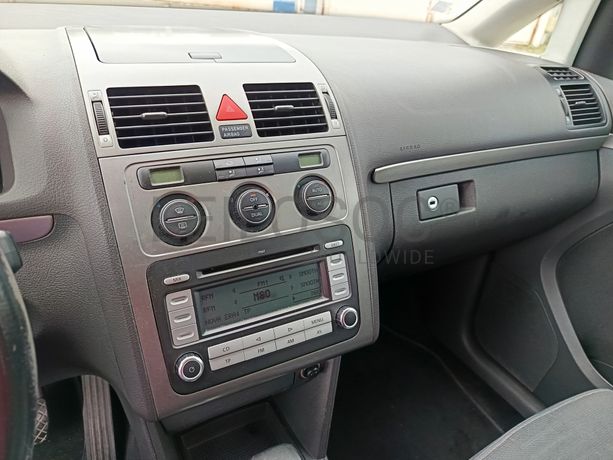 Volkswagen Touran · 7 Lugares · Ano 2007