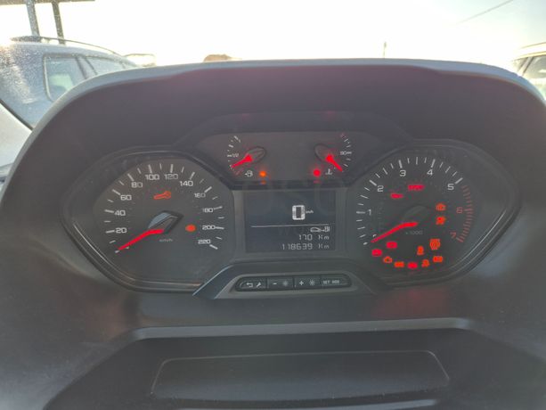 Peugeot Partner 1.5 Blue HDI XL · Ano 2020