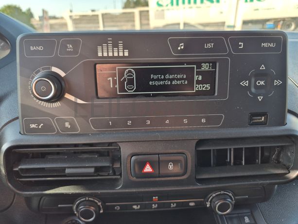 Peugeot Partner 1.5 Blue HDI XL · Ano 2020