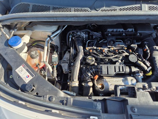 Peugeot Partner 1.5 Blue HDI XL · Ano 2020