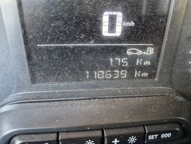 Peugeot Partner 1.5 Blue HDI XL · Ano 2020