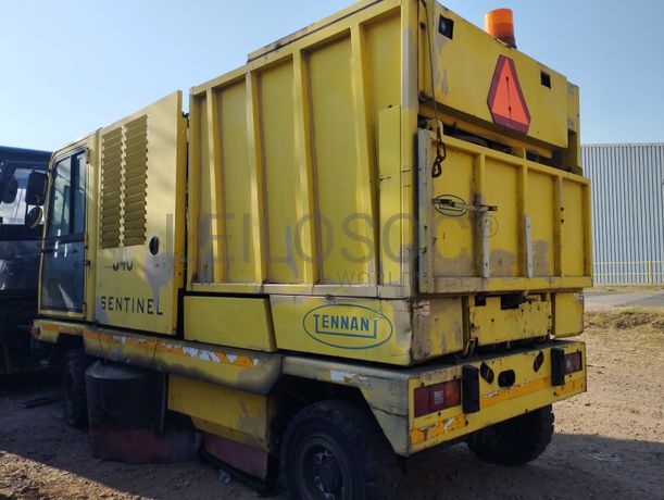 Varredora de pavimento