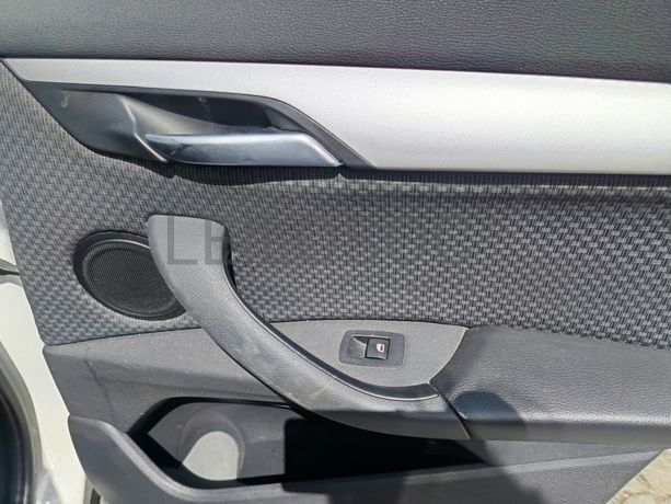 BMW X1 S Drive 16D · Ano 2019