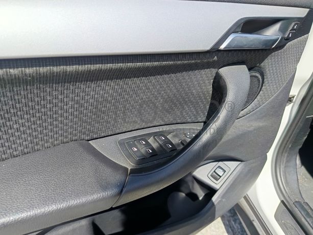 BMW X1 S Drive 16D · Ano 2019