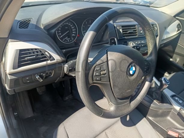 BMW 116D · Ano 2011