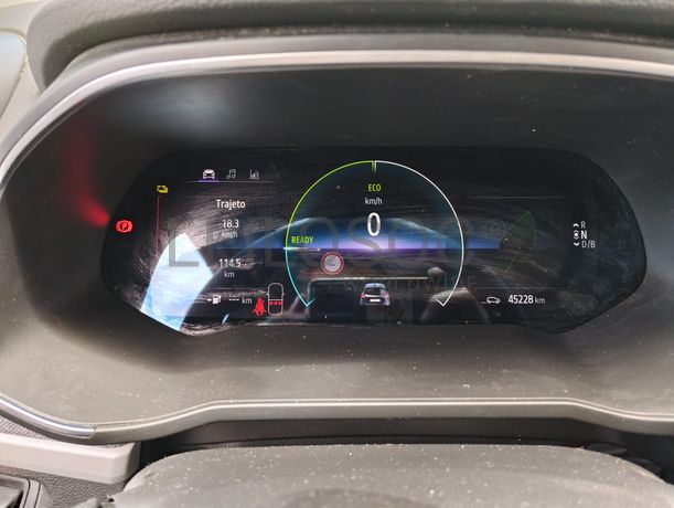 Renault Zoe · Ano 2020