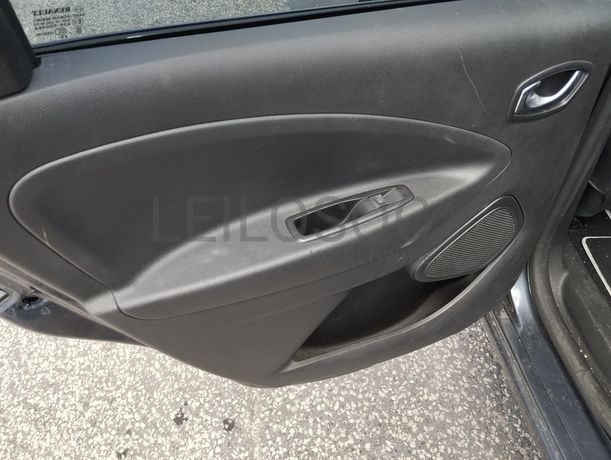 Renault Zoe · Ano 2020