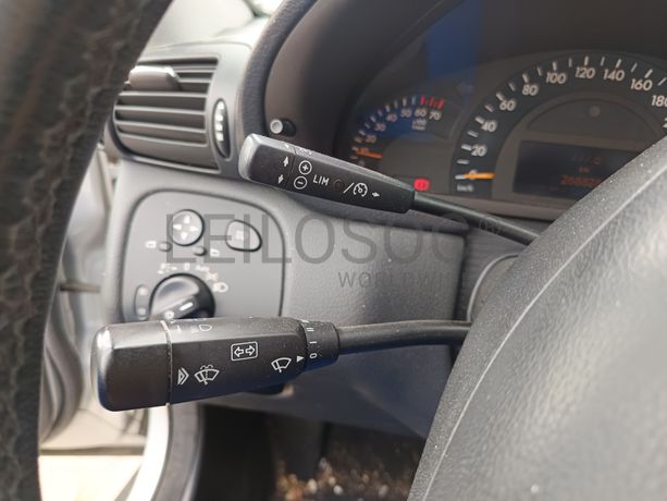 Mercedes-Benz C200 Kompressor · Ano 2000