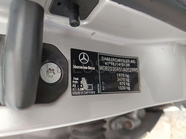 Mercedes-Benz C200 Kompressor · Ano 2000