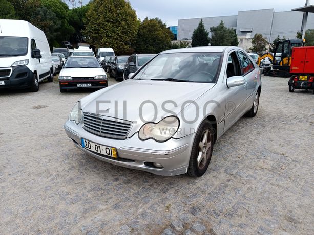 Mercedes-Benz C200 Kompressor · Ano 2000