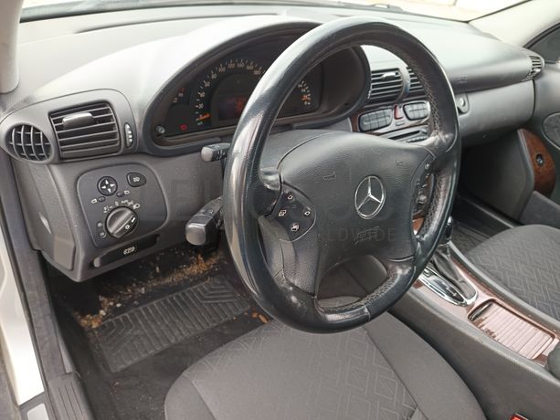Mercedes-Benz C200 Kompressor · Ano 2000
