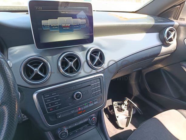 Mercedes-Benz CLA 200 CDI  · Ano 2016