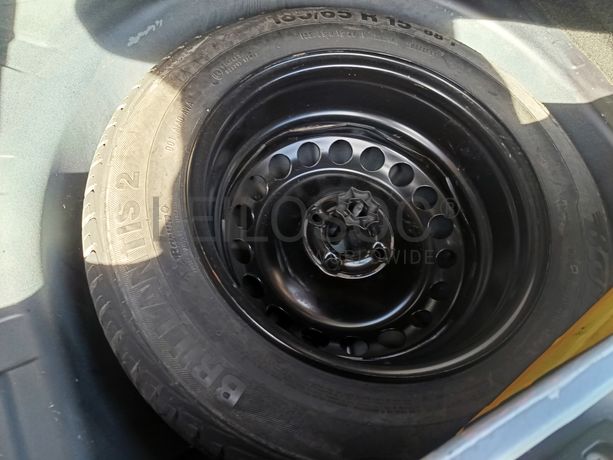 Dacia Sandero · Ano 2017