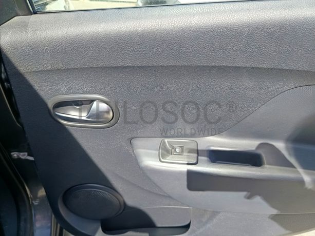 Dacia Sandero · Ano 2017