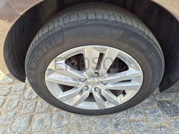 Peugeot 308 · Ano 2016