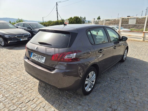 Peugeot 308 · Ano 2016