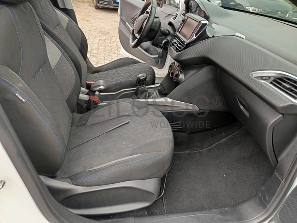 Peugeot 2008 · Ano 2018