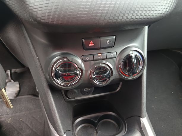 Peugeot 2008 · Ano 2018