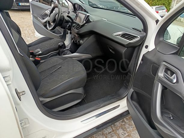 Peugeot 2008 · Ano 2018