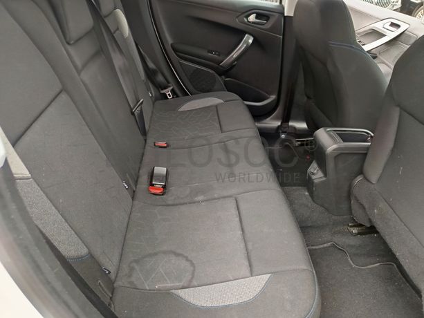 Peugeot 2008 · Ano 2018